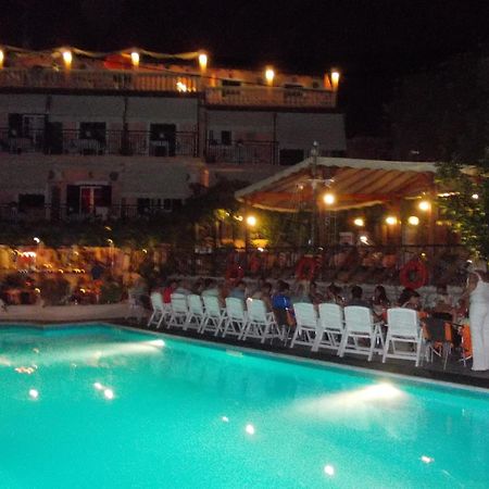 Aparthotel Argo Pool & Bar à Benitses  Extérieur photo