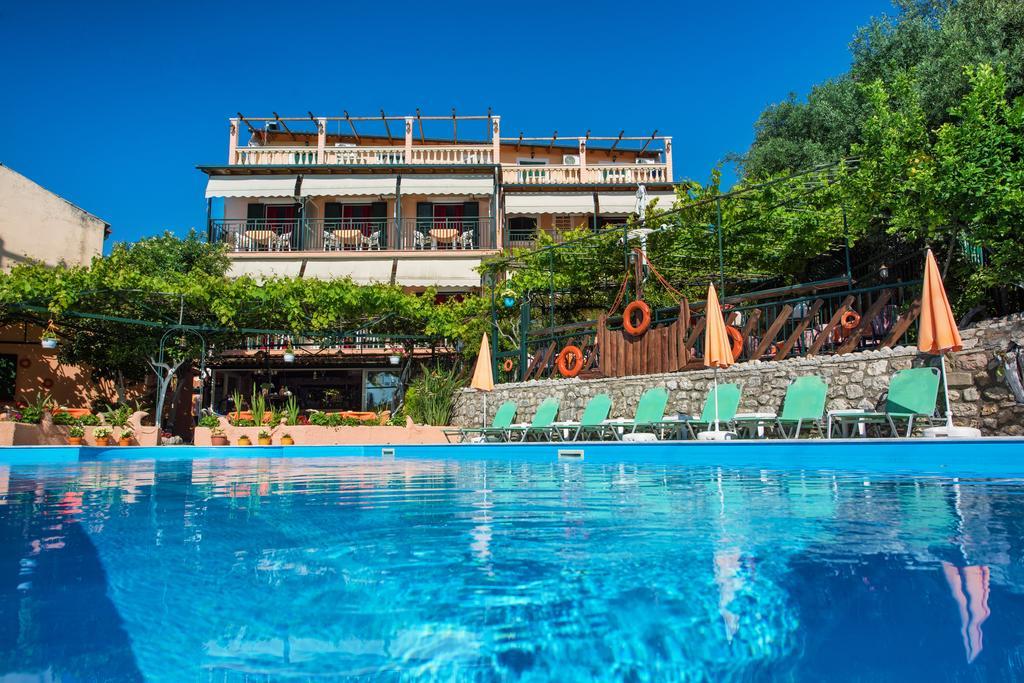 Aparthotel Argo Pool & Bar à Benitses  Extérieur photo